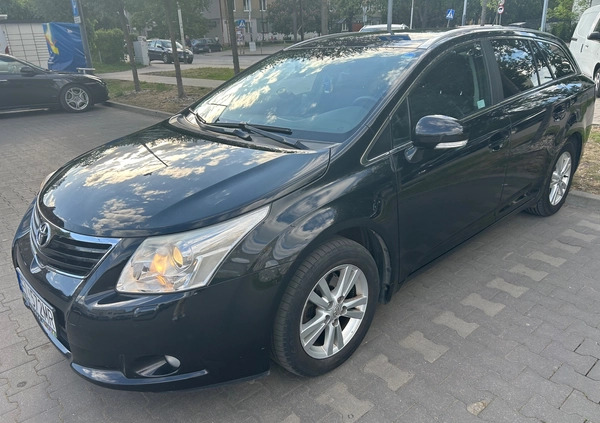 Toyota Avensis cena 32900 przebieg: 158000, rok produkcji 2010 z Łódź małe 191